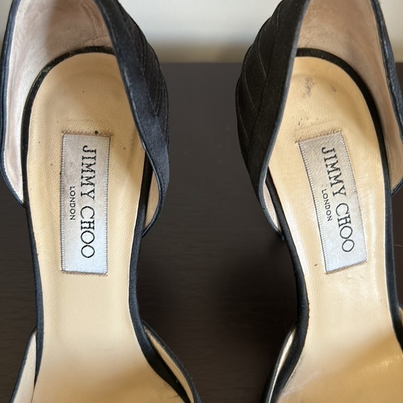 JIMMY CHOO London Black Silk Satin Peau De Soie Pumps Designer size 37 US 7 - Picture 4 of 11